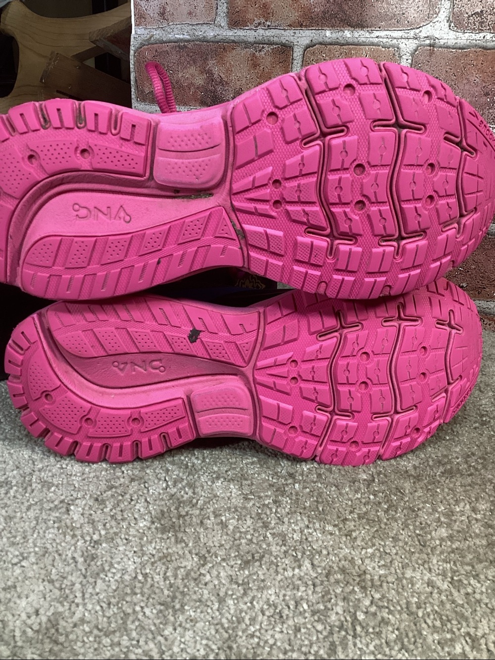 Brooks Trace 2 women’s running shoe sneakers size 8 - Picture 6 of 8